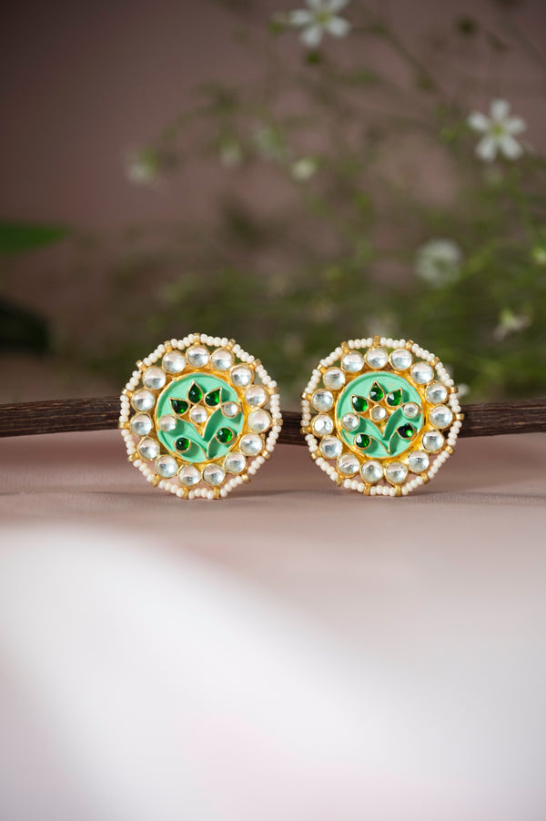 Rajo stud earrings